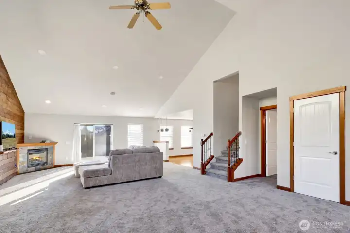 Step inside the light and bright very spacious living room