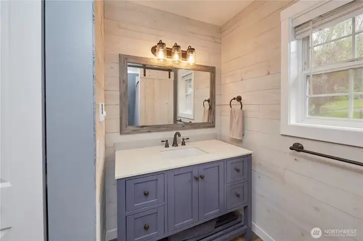 Full Bathroom Upper floor.