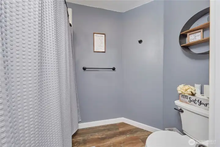 Full Bathroom Upper Floor Continued.