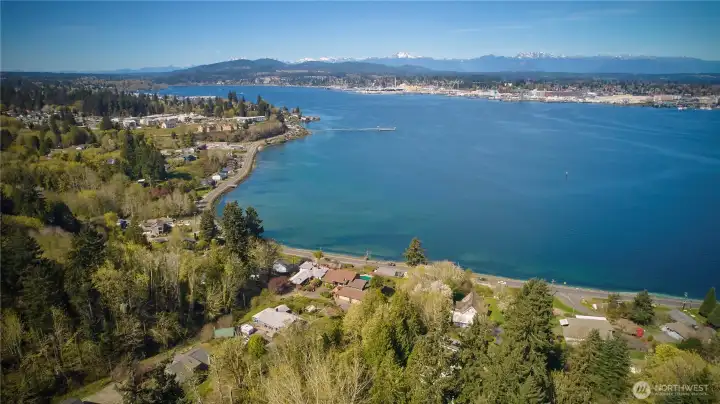 Home is located just up from Beach Drive and the Port Orchard waterfront.