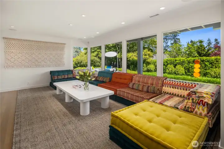 Rec-room in the lower level. Big windows fill it with light. Rec-room in the lower level. Big windows fill it with light.