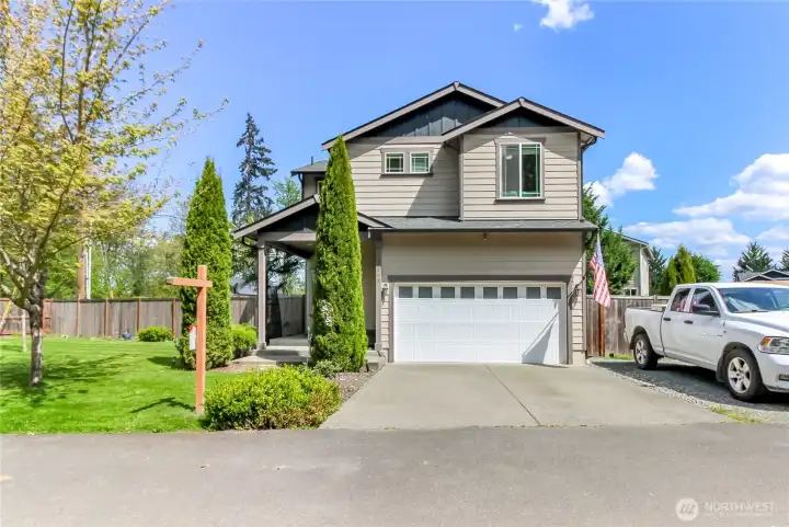 Detached home Condo Life with extra parking space Detached home Condo Life with extra parking space
