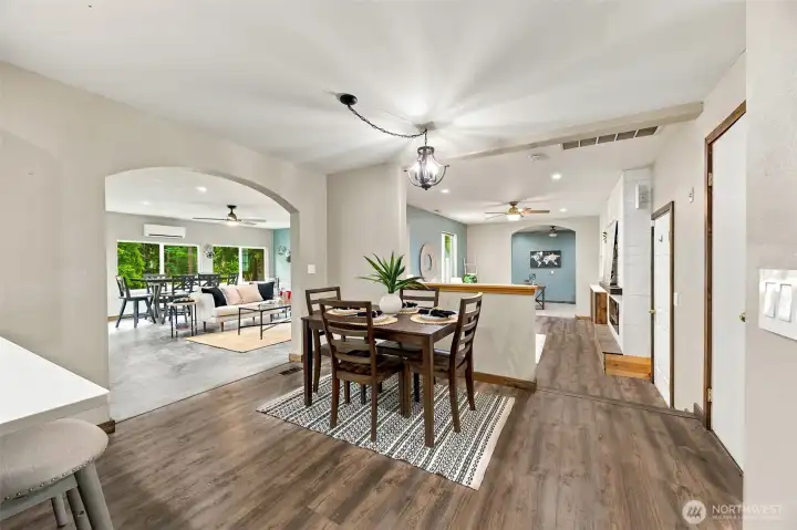 Eating nook that overlooks the family room and to the left is the MASSIVE rec room