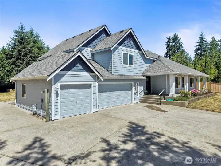 Three car garage, newer hot water tank, newer furnace & A/C & 4 year old roof! This seller has taken all the steps to make this home ready for you!