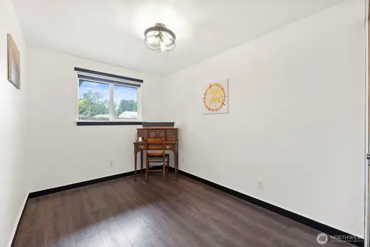 Bedroom 3 or office
