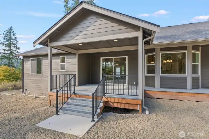 Composite Decking for Easy Maintenance