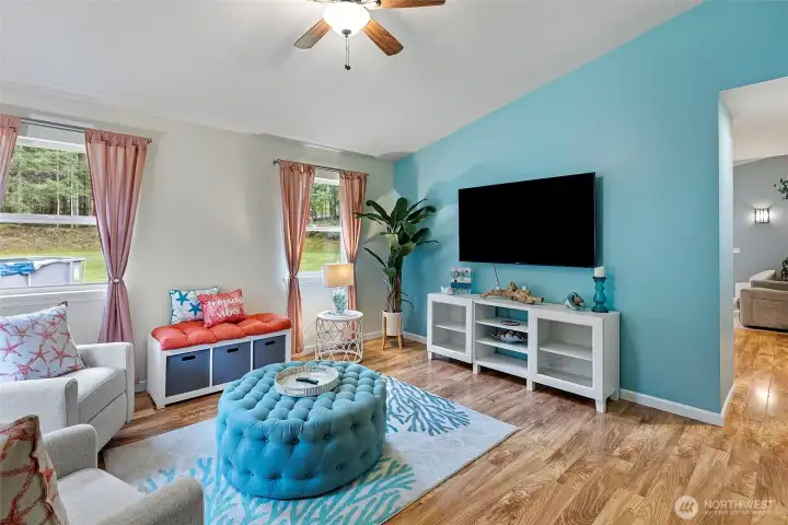 walk in to the front family room