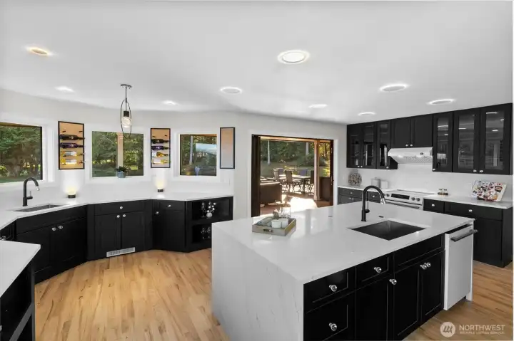 Custom wine bar designed for storage, display and effortless entertaining.