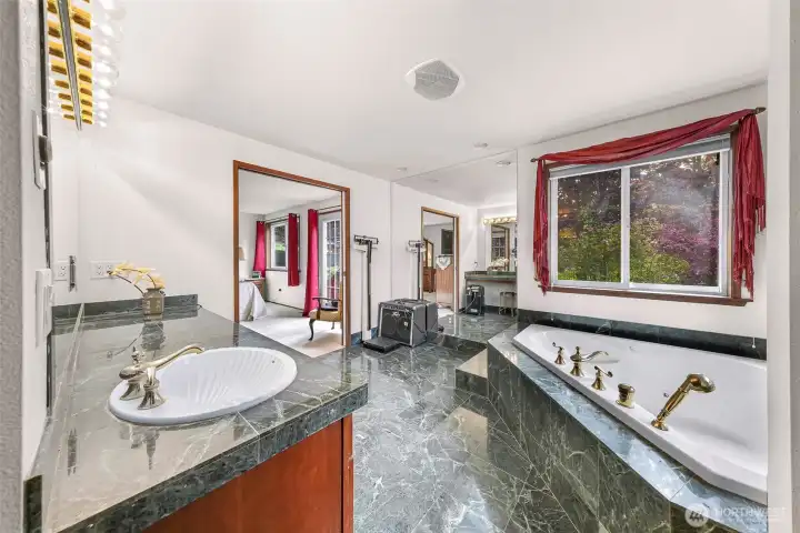 Primary suite with soaking tub.
