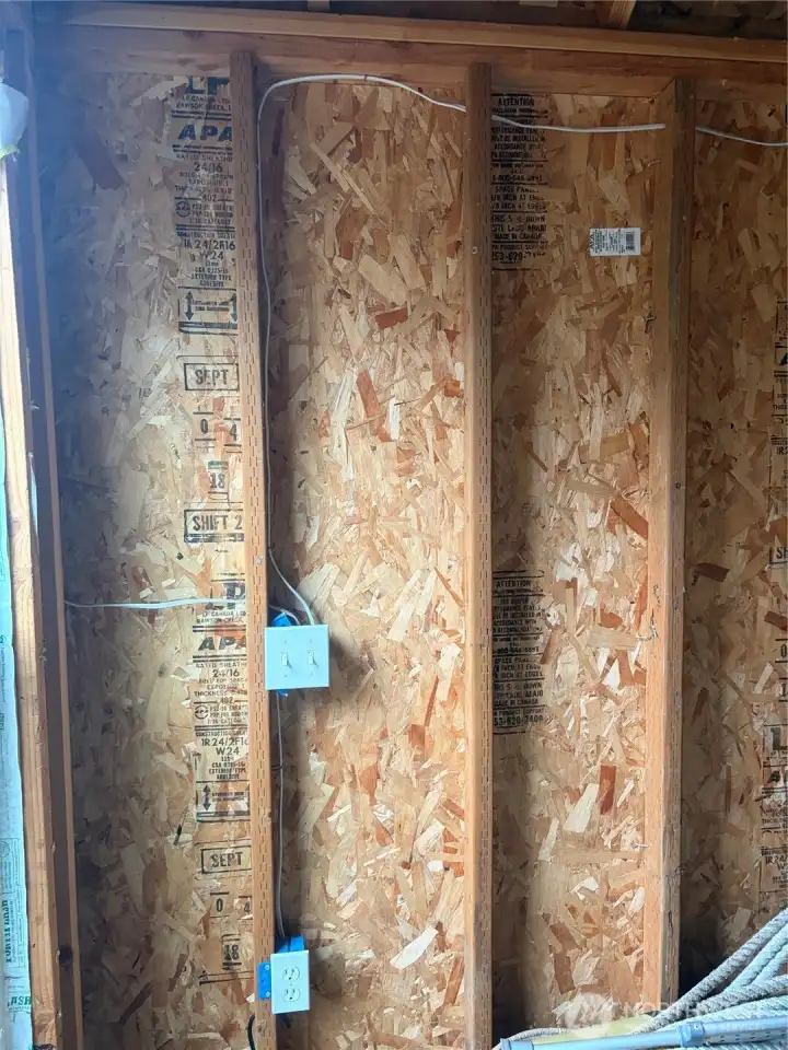 110 power inside building.