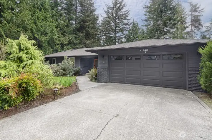 Immaculately kept and cared for home.  Located in the Wilderness community.  This street has a friendly atmosphere.  This home is also on a bus line.  A new roof was installed in 2024.
