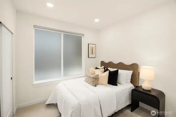 Upstairs 2nd bedroom.