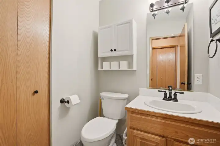 Half bath on main Half bath on main