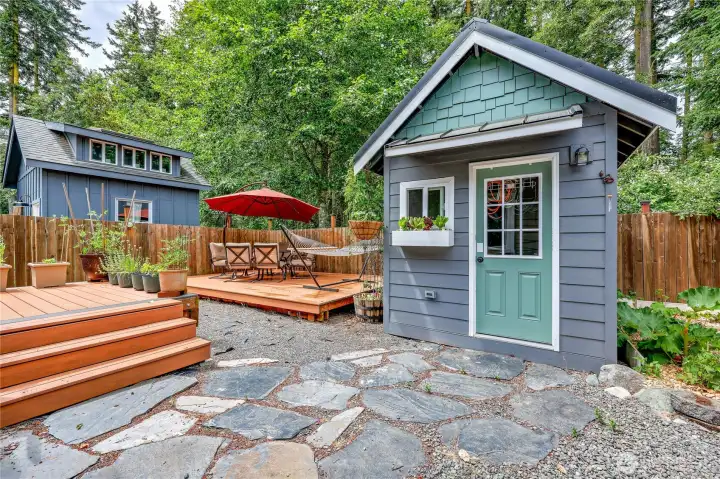 Sweet flex space with power, currently a tool shed