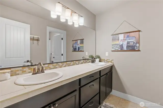 Full Bath upstairs