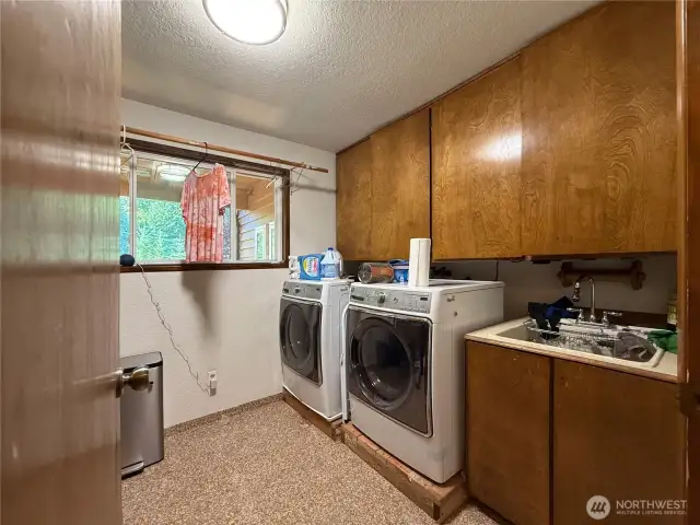 Huge laundry room with 2nd kitchen (not shown)