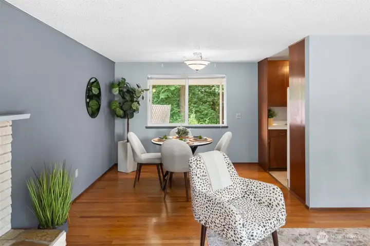 Formal dining area and an eat-in kitchen! A plus for holiday gatherings.