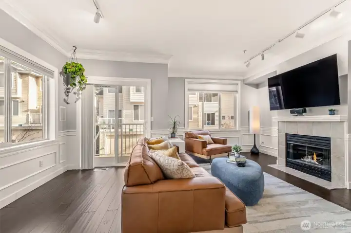 Bright Living Room with balcony