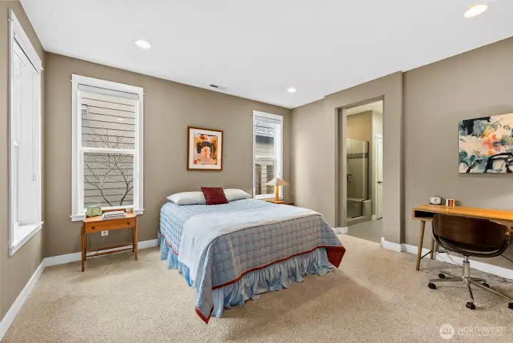 The lovely Primary Suite