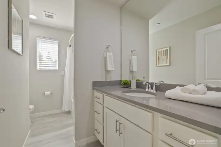 Upper Level Second Bathroom