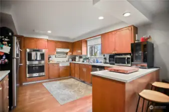 farmhouse kitchen