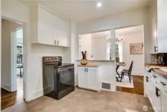 Unit B kitchen