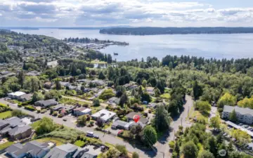 This property feels private, yet is a convenient location close to Titlow Beach and Hwy 16