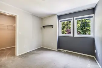 Upstairs Bedroom 5