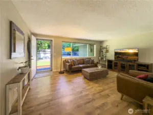 Living room with beautiful flooring