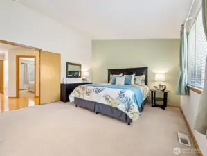 Welcome to the expansive Primary Suite!