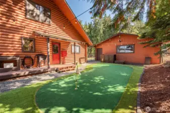 Putting green
