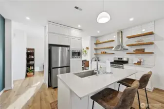 Bar seating at the functional island center