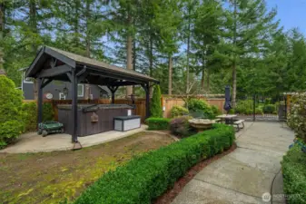 Hot tub does not convey