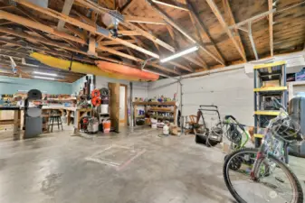 3-car Garage