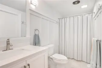 Entry to primary Bathroom.