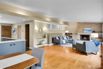 Overhead lighting, built in cabinets, fireplace.