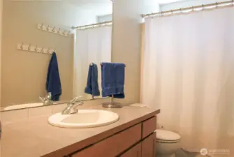 2nd upstairs full bath