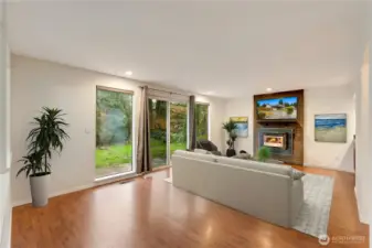 [photo is virtually staged.]