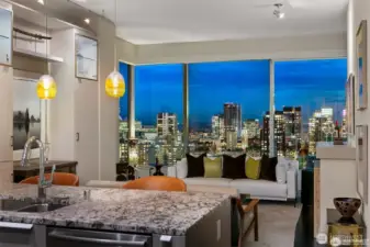 Stunning southern views from this 36th floor