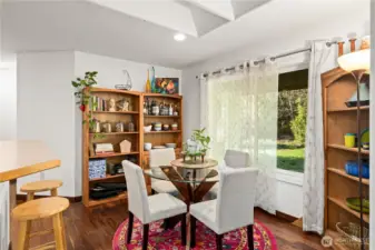 Dining space in kitchen.