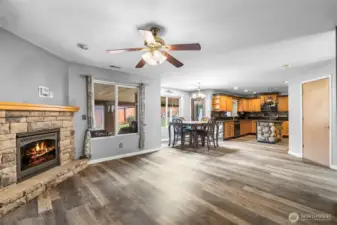 A layout that just works—open where you want it, connected where it matters