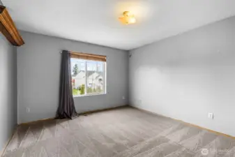 A bright, well-sized bedroom with space to make it your own