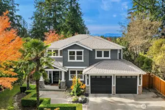 This home's main floor has been remodeled including new oak wide plank floors, interior paint, gourmet kitchen with quartz counters, chef grade appliances, designer lighting and the primary suite and bathroom all updated.