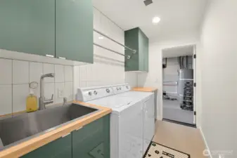 Lower level laundry
