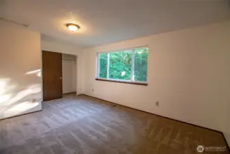 Upper floor bedroom