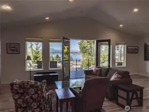 Dining area to the right of the couch to also capture the views!