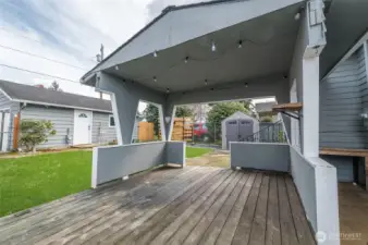 Great entertaining space