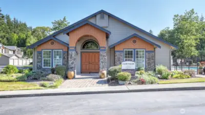 The Tanglewood clubhouse is just steps from this home. Very well designed and kept by a very attentive HOA
