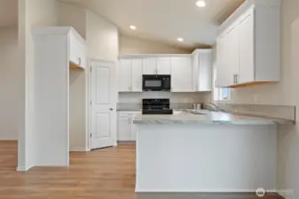 Photo of previously built home. Home may feature additional upgrades not available. Photos/build my vary.