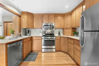 Miles of counters and space to bring all the pots, pans and gadgets.